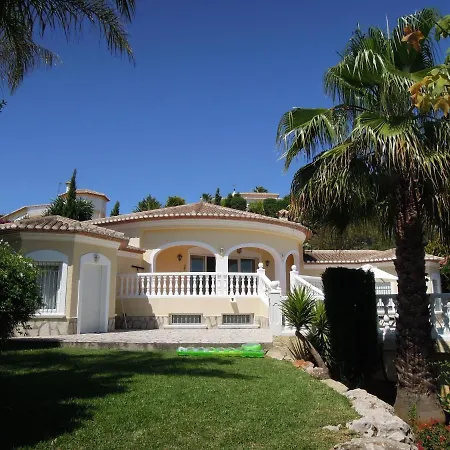 Villa Vista *